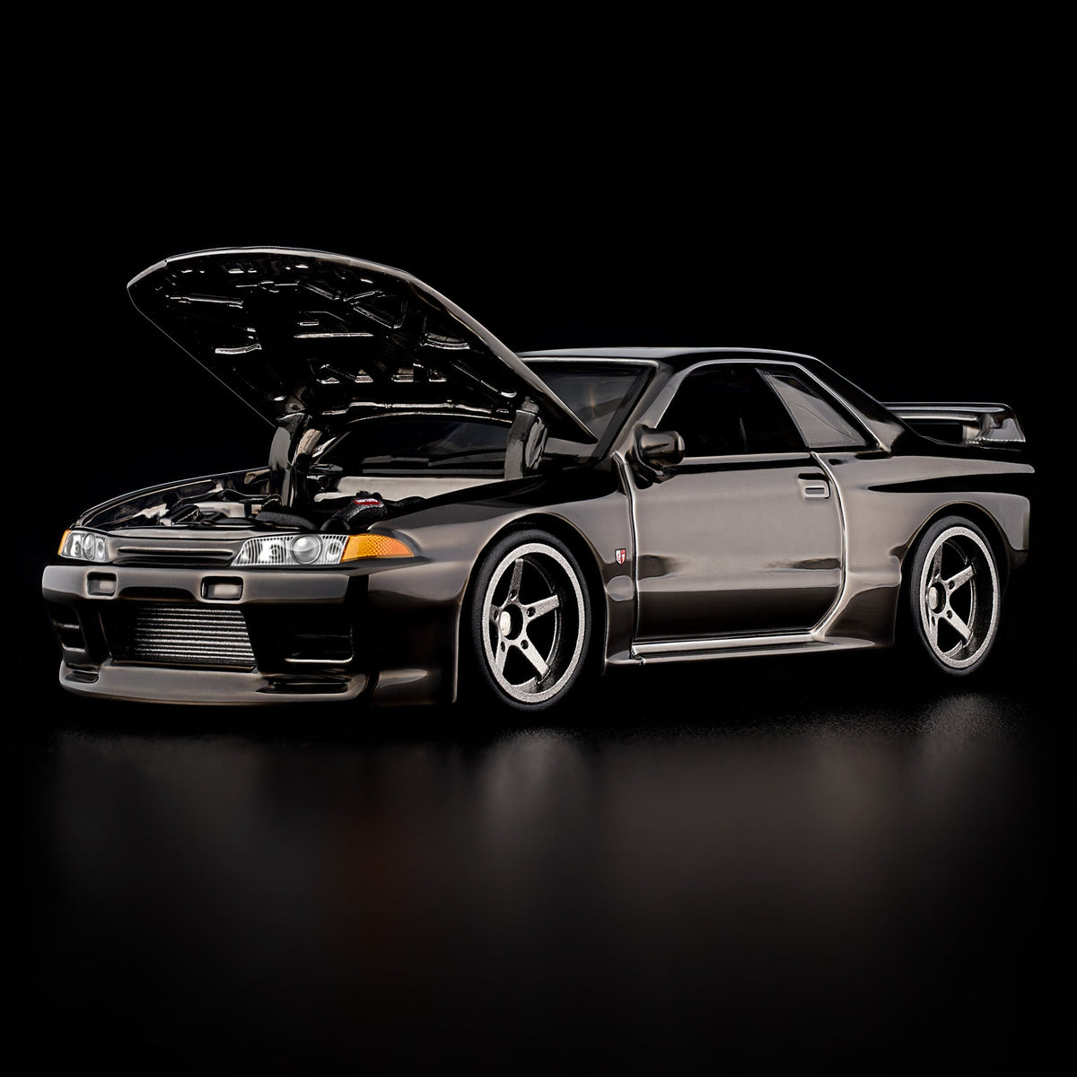 Hot Wheels RLC Exclusive Nissan Skyline GT-R (BNR32)